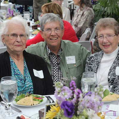 Class Of 1955 Donna And Betty Min