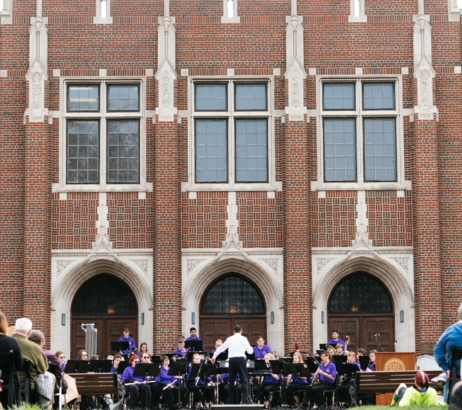 Concert Outside Mees 462X410 Acf Cropped